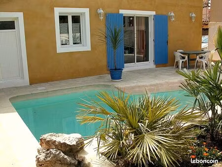 location étudiant 50m² 2 lits avignon