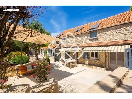 longère 8 pièces 193 m²