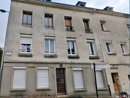 immeuble en monopropriété 4 lots: 2 studios 2 duplex. cour commune