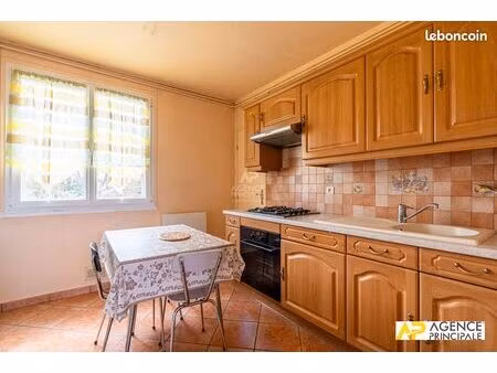appartement 3 pièces 70 m²