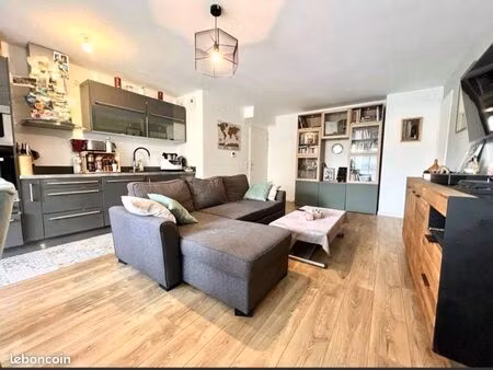 appartement 3 pièces – 70 m² avec grande terrasse – sartrouville centre