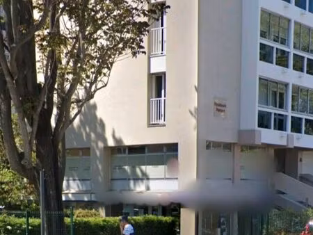 local commercial avignon 110m2