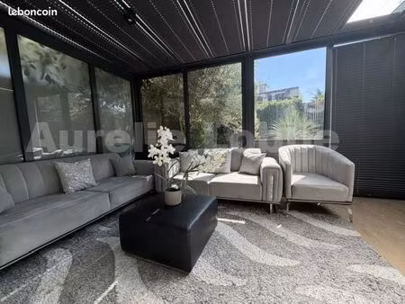 maison 6 pièces 110 m²