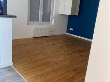à louer – appartement t3 en centre-ville d’aumale