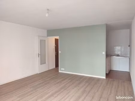 appartement 1 pièce 32m2 - rouen pasteur-madeleine
