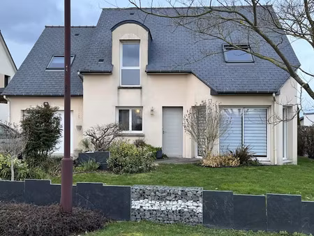 location maison 5 pièces 118 m² à laignelet (35133)  1 080 €