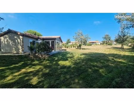 chalet et terrain à vendre