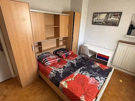 location meublée maison 1 pièce 11 m² à tremblay-en-france (93290)  550 €