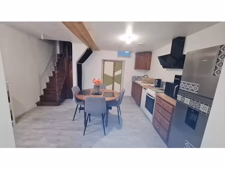 location meublée maison 3 pièces 55.86 m² à la ferté-bernard (72400)  590 €