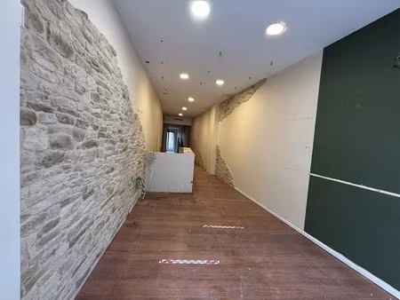 location locaux professionnels 0 pièces 81 m² à paris 10ème (75010)  2 417 €