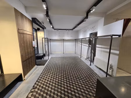 location locaux professionnels 0 pièces 70 m² à paris 9ème (75009)  2 417 €
