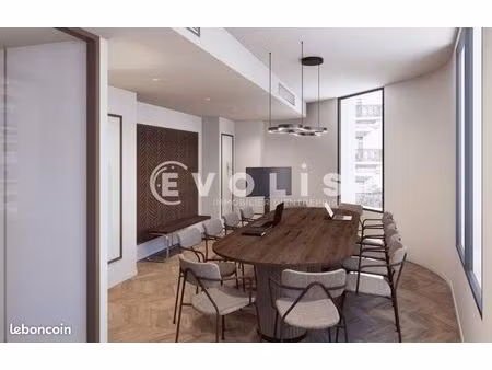 bureaux 180 m²