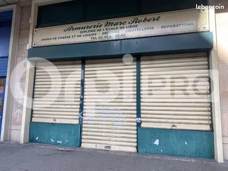local commercial 105 m²