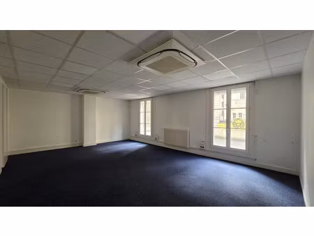 location locaux professionnels 0 pièces 114 m² à paris 9ème (75009)  4 458 €
