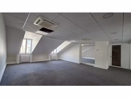 location locaux professionnels 0 pièces 261.53 m² à paris 9ème (75009)  10 458 €