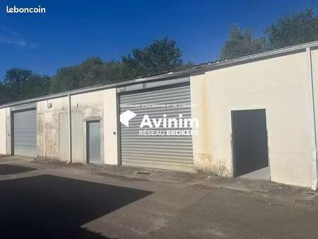 local 125 m² aulnay-sur-mauldre