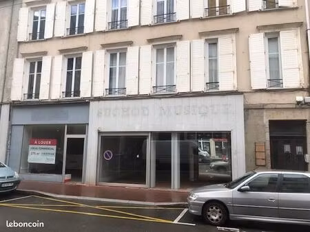 local 315 m²