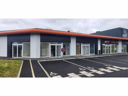 local commercial 54 m²