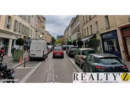 local commercial 80 m²