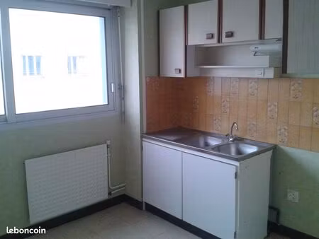 appartement f2 44m² + garage proche centre ville