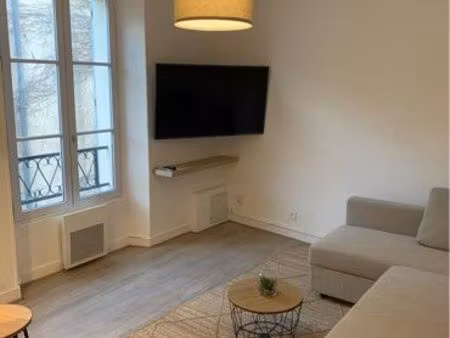 appartement lumineux 43m² – meublé – centre-ville de melun