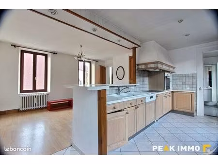 appartement 4 pièces 84 m²