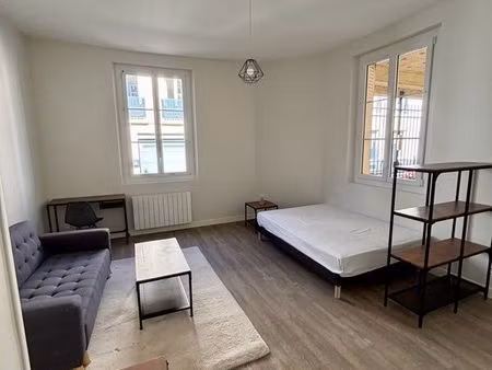 studio 35m2 proche centre ville  gare  utc