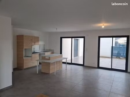 jolie maison neuve