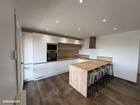 appartement 3 pièces 77 m²