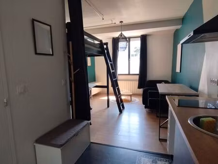 studio meublé 25m²
