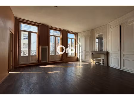 vente appartement 2 pièces 47.97 m² à lille (59000)  181 500 €
