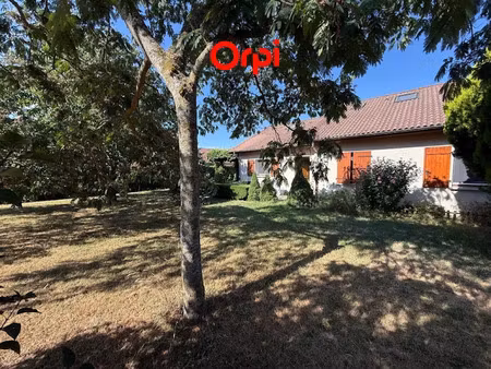 vente maison 6 pièces 196.46 m² à le grand-lemps (38690)  379 000 €