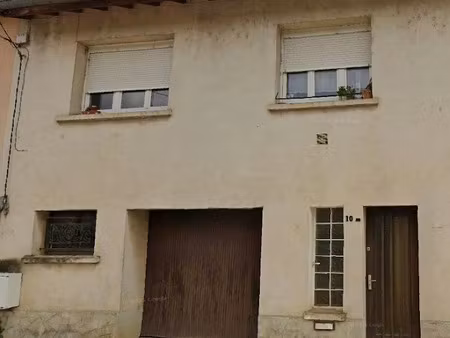 location maison 3 pièces 75 m² à nancy (54000)  577 €