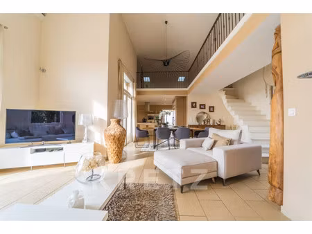 maison de luxe à vendre dans le quartier allées paul riquet