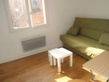 studio 1 pièce 13 m²