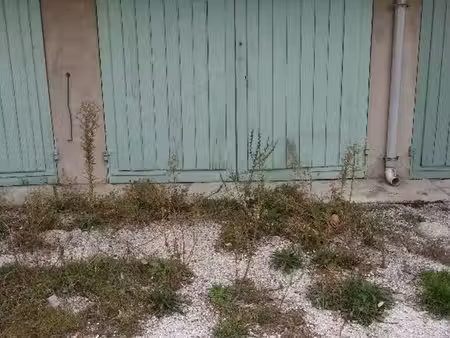parking/box 15 m² rognac