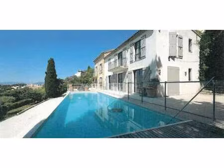 propriété avec piscine en bord de mer vieux cannet - le cannet (06)