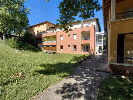 aussonne appartement 2 pièces avec balcon et 2 parkings en sous sol