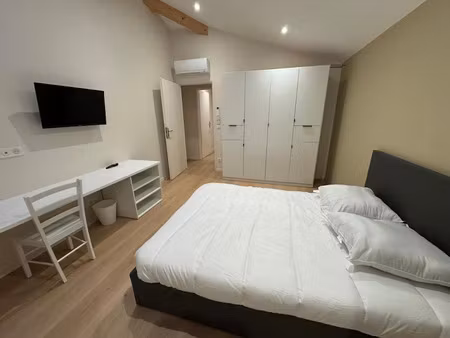 location appartement 2 pièces 153.4 m² à bayonne (64100)  589 €