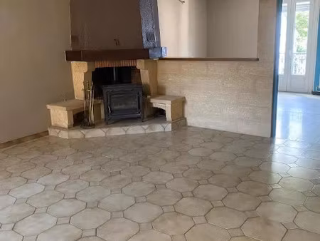 location appartement 3 pièces 131 m² à bessèges (30160)  530 €