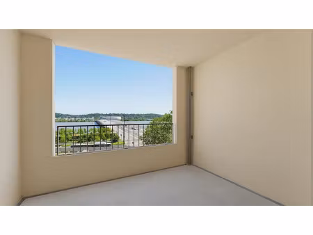 location appartement 2 pièces 49.97 m² à bordeaux (33000)  914 €