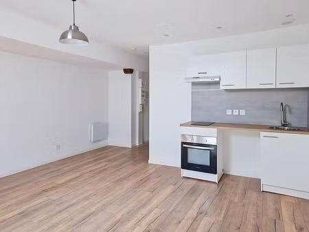 appartement t2 neuf avec bureau – carmaux  quartier calme  dispo immédiatement