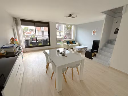 magnifique duplex 4 pièces avec terrasse plein sud !