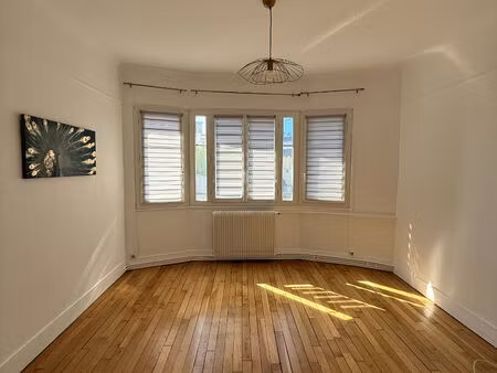 à louer - charmant 2 pièces de 36 m2 - montrouge (92120)