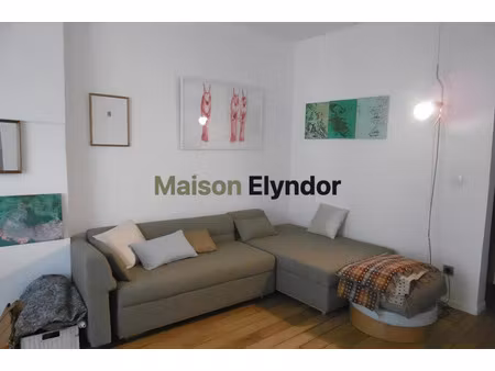 t2 meublé 40 m² – paris 10ᵉ – rue la fayette