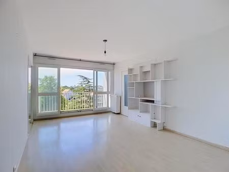 appartement 81 m² – 3 chambres et isolation extérieure déjà payée