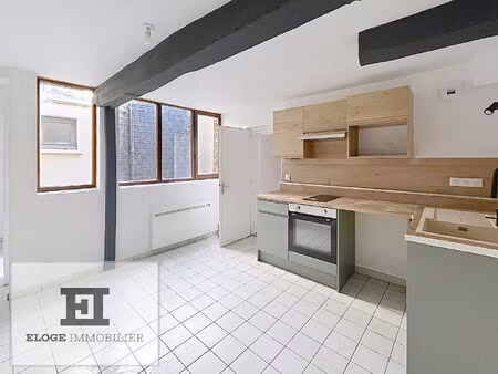 appartement f2bis de 44.5m² rénové avec terrasse privative - rouen droite - secteur vieux 