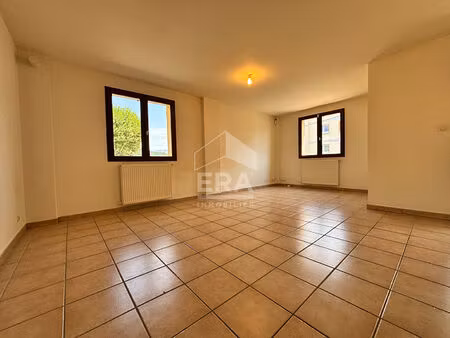 achat immobilier appartement t4 + parking sisteron plantiers 71.26m2