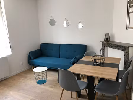 à louer  studio meublé de charme  31 45 m² au sol / 20 31 m² habitables  saint-quentin