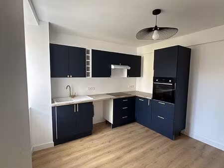 appartement t3 entièrement rénové ? 75m² - pompe à chaleur réversible - tarare